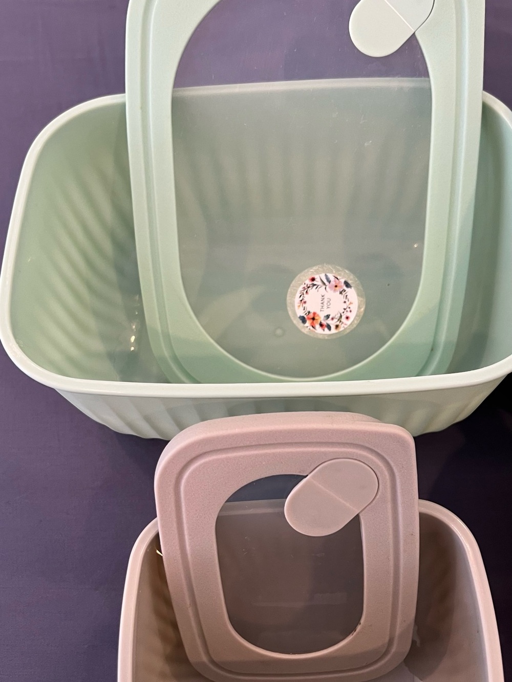Multi-Size Mint Green and Cream stackable Food Storage Container Set - Picture 3 of 7